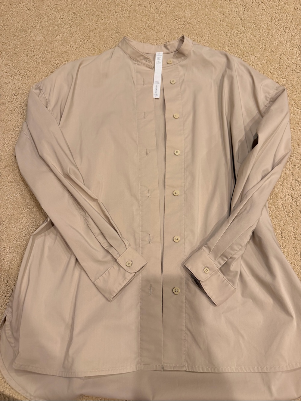 Lululemon women’s button up